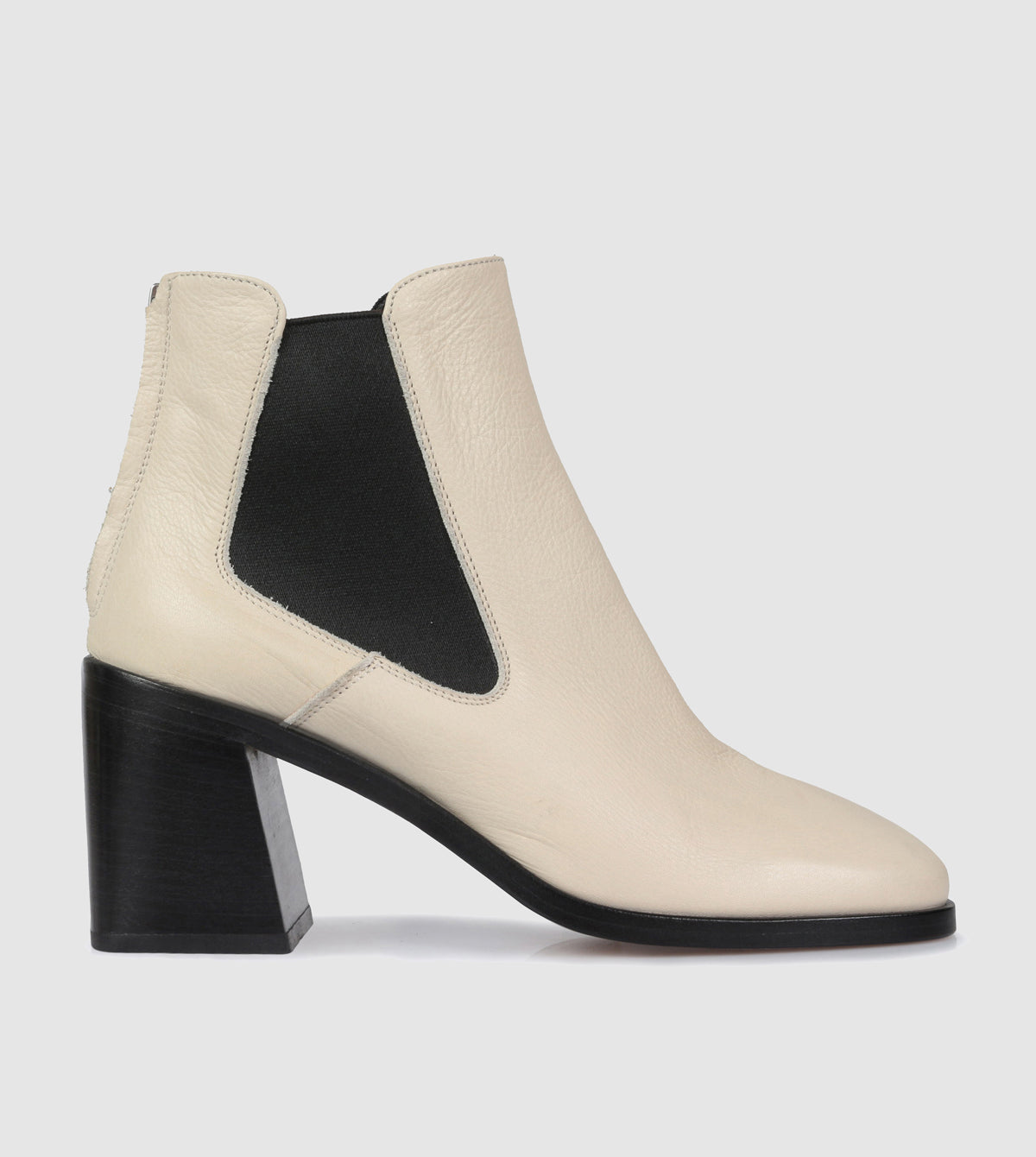 Via spiga best sale white booties